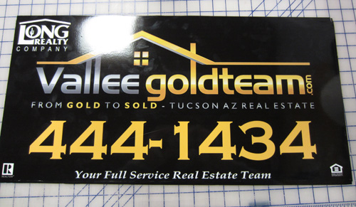 Vallee Gold Team Vehicle Magnet