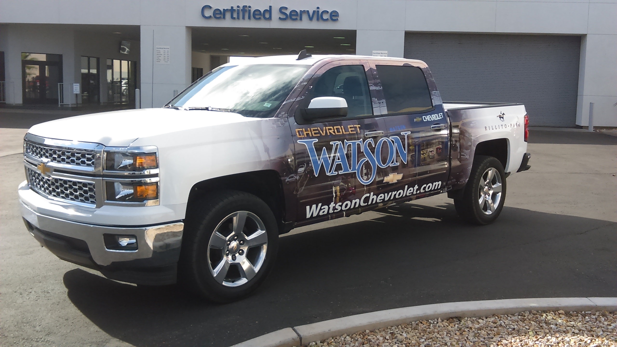 Fast Vehicle Wraps and Fast Signs in Tucson 